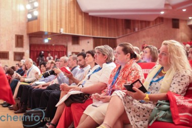 Форум активных граждан открыла в Череповце Общественная палата РФ
