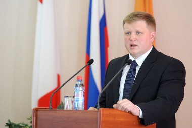 Мэр города Череповца Юрий Кузин выступает с инвестиционным посланием к бизнесу и органам власти