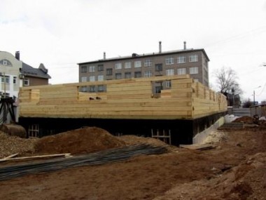 В Череповце продолжаются работы по воссозданию исторического объекта  на улице Коммунистов