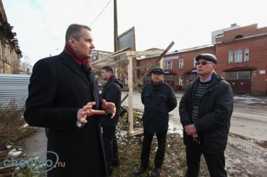 В Череповце стартовали работы по восстановлению двух исторических зданий на улице Коммунистов